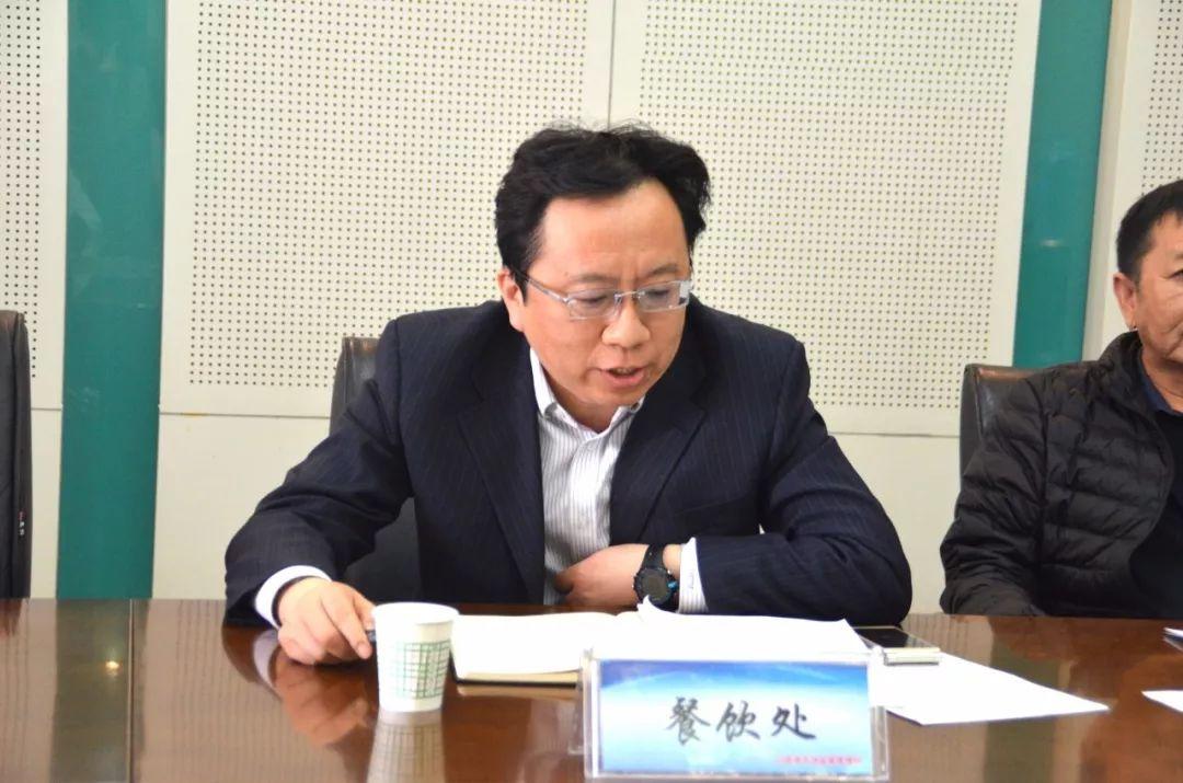 手執鸡毛，难变令箭，不是发梦即发颠打一准确生肖，全面释义、构建解答解释落实